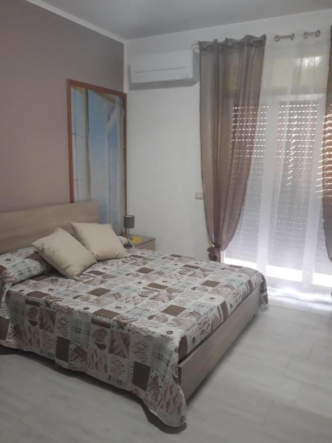 Holiday House Marlin Giardini-Naxos Extérieur photo