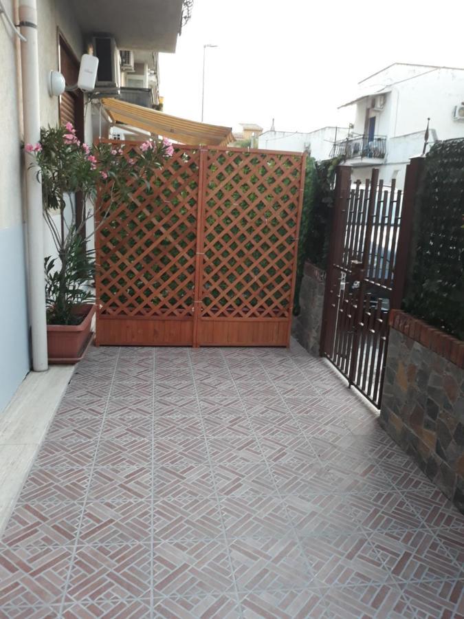 Holiday House Marlin Giardini-Naxos Extérieur photo